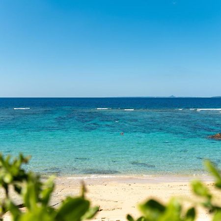 Hotel Miyuki Beach Онна Экстерьер фото